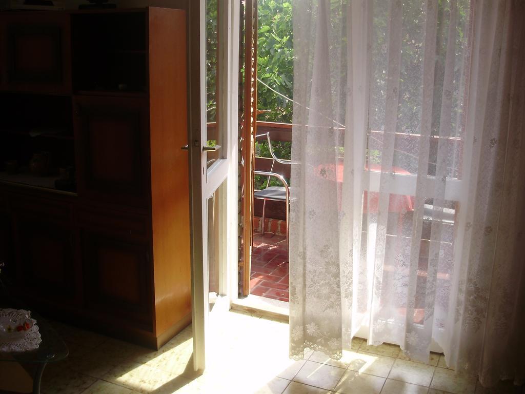 Apartments Draga Жаборич Стая снимка